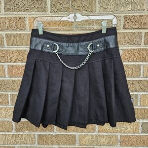 Hot topic ROYAL BONES mini skirt pleated chain school girl goth M